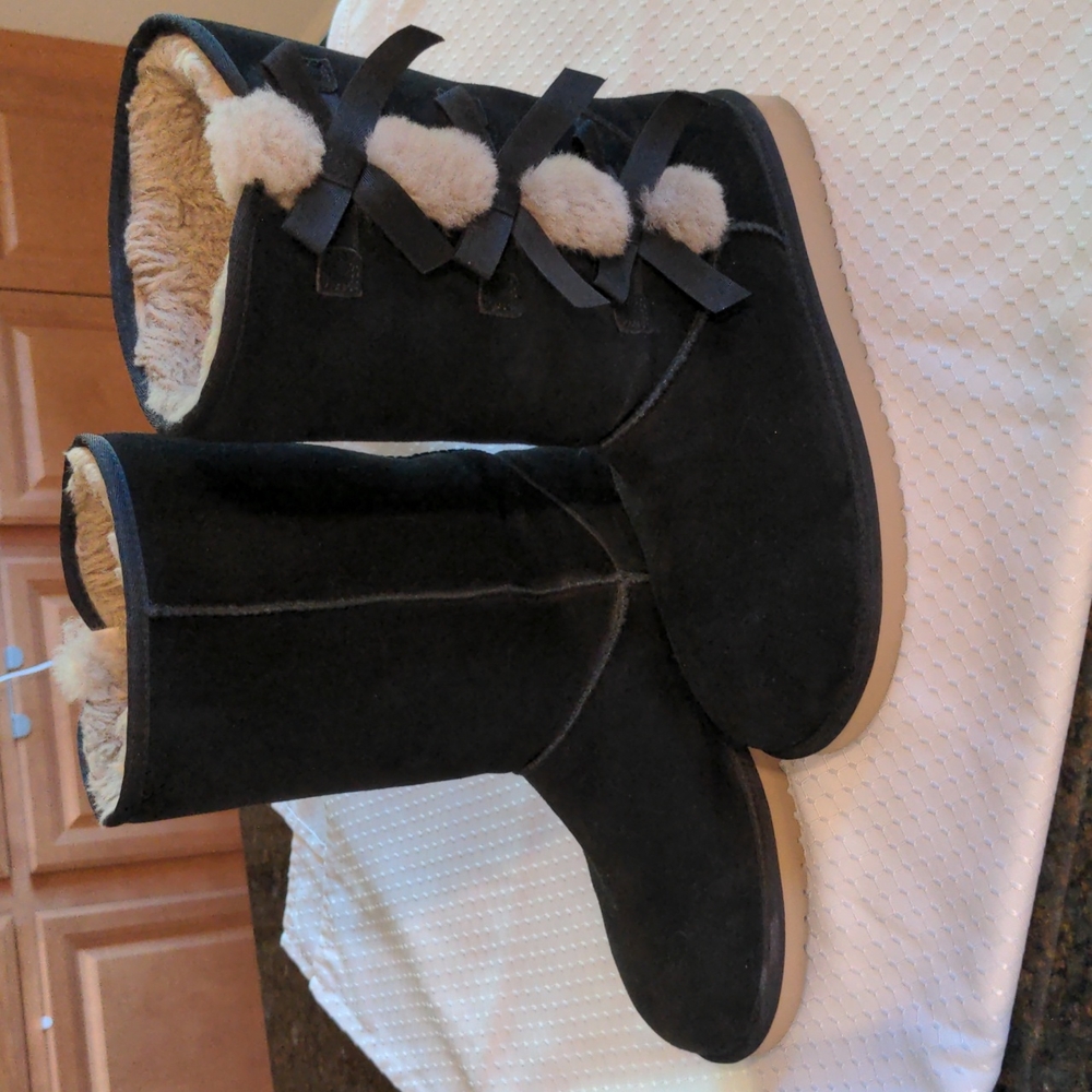 UGGs